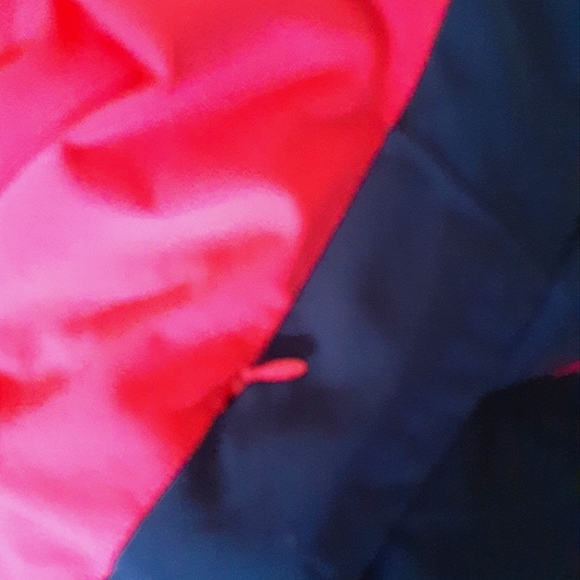 Nike sports running wear jacket - Picture 2 of 4